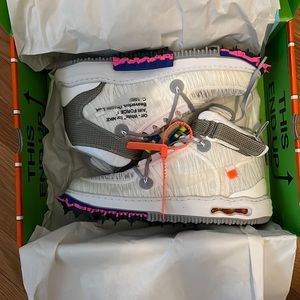 DS. Authentic Air Force One Mid “OFF WHITE”. Size 12.